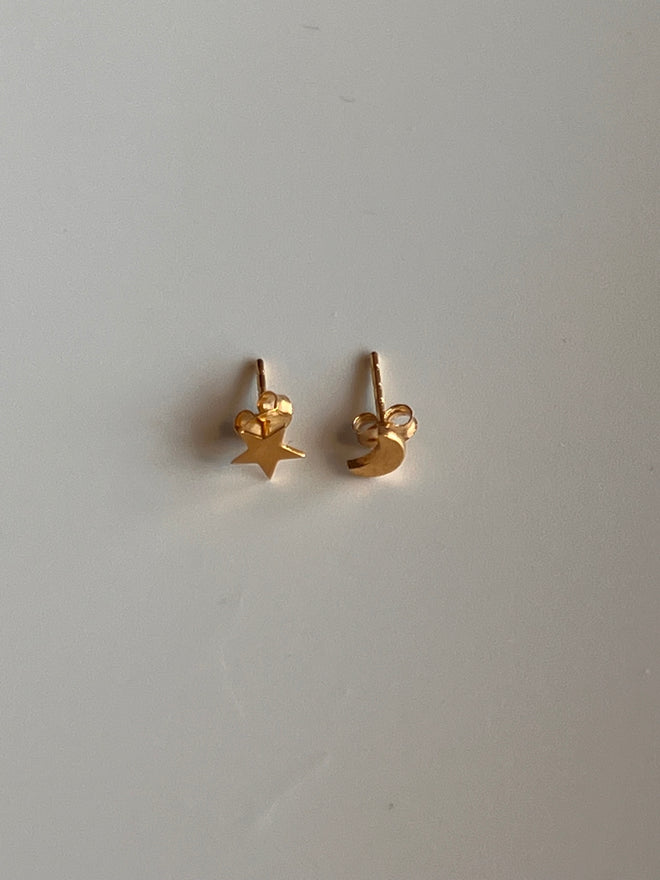 Load image into Gallery viewer, Frances Grace 10K Gold Star and Moon Stud Earrings
