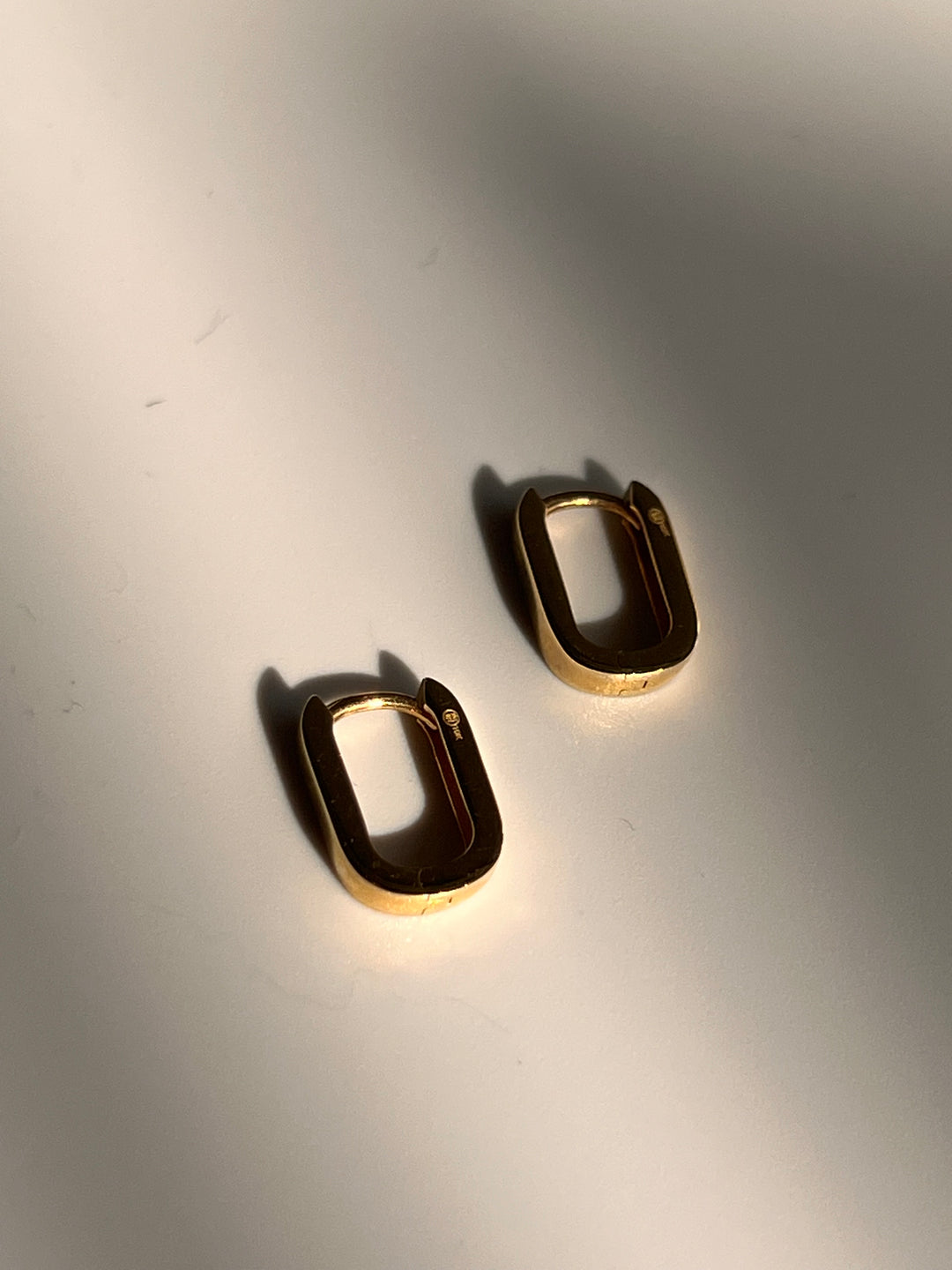 Frances Grace 10K Gold Flat Paperclip Oval Mini Earrings