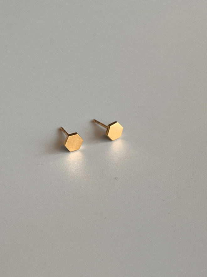 Load image into Gallery viewer, Frances Grace 10K Gold Hexagon Stud Earrings
