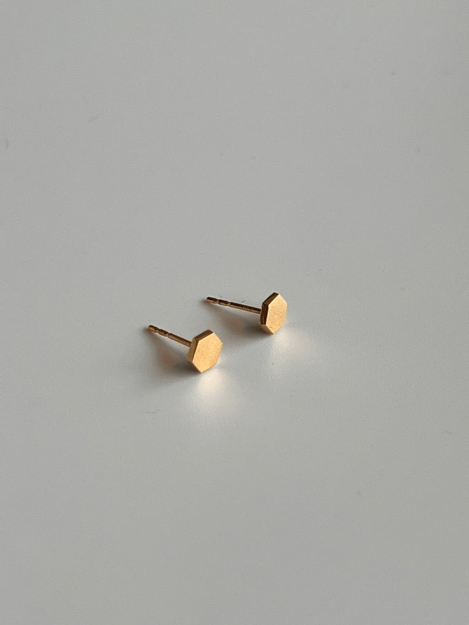 Load image into Gallery viewer, Frances Grace 10K Gold Hexagon Stud Earrings
