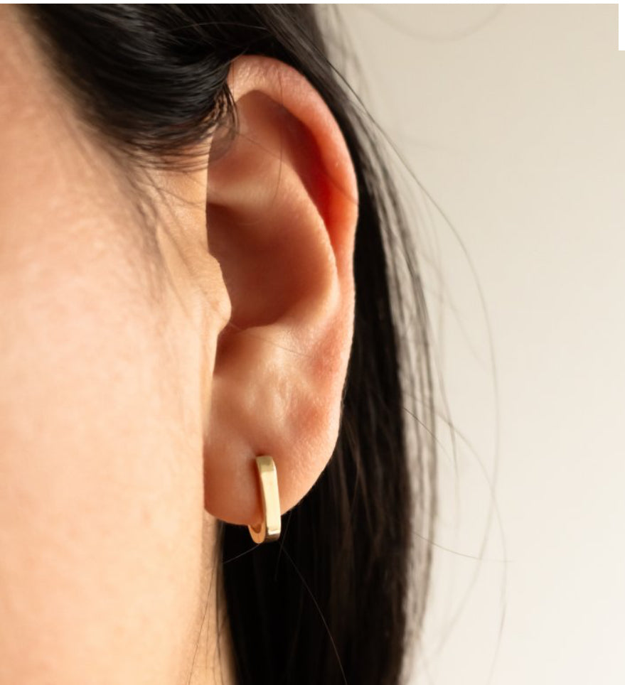 Frances Grace 10K Gold Flat Paperclip Oval Mini Earrings