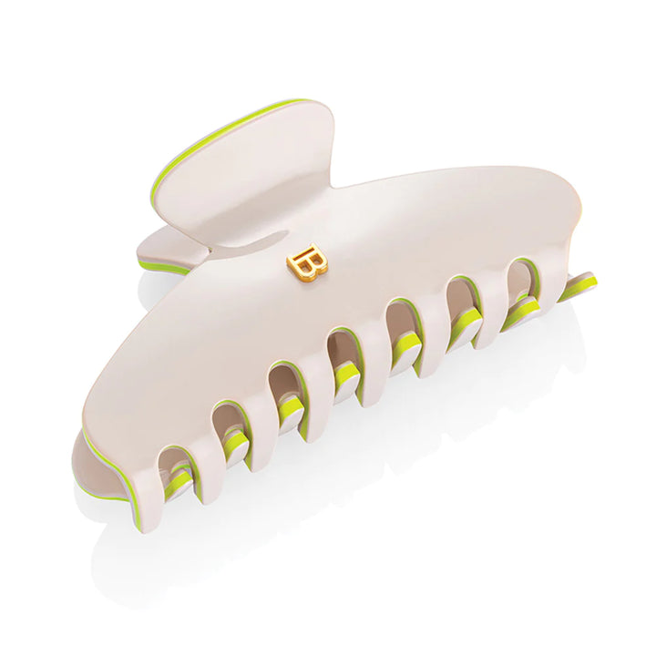 Medium Hair Claw Clip in Black with Nude Edge