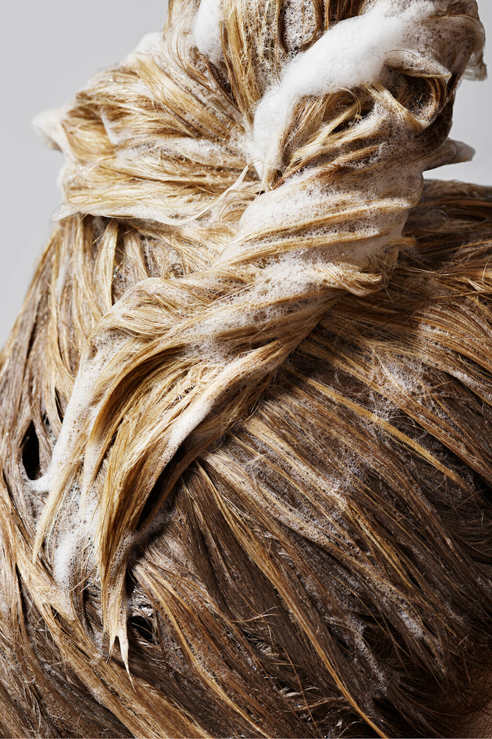 Shampoo For Magnificent Volume | Oribe | HOLDENGRACE
